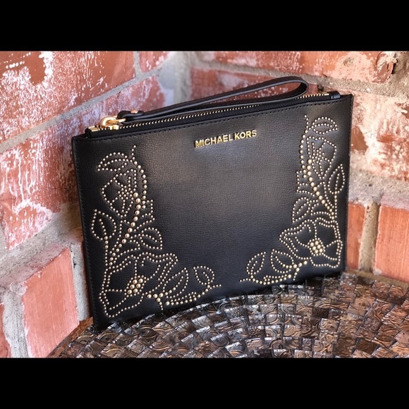 Michael Kors Large Nouvea Floral Clutch wristlet